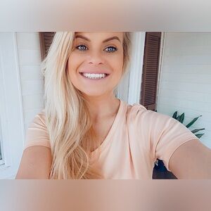 Meet your Posher, Savannah